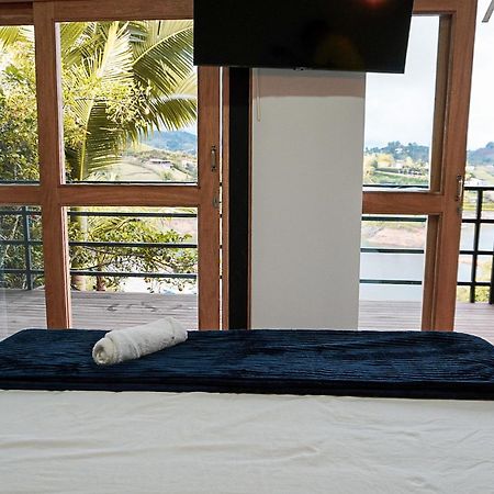 Hotel Mirador Cielo Blue El Penol  外观 照片