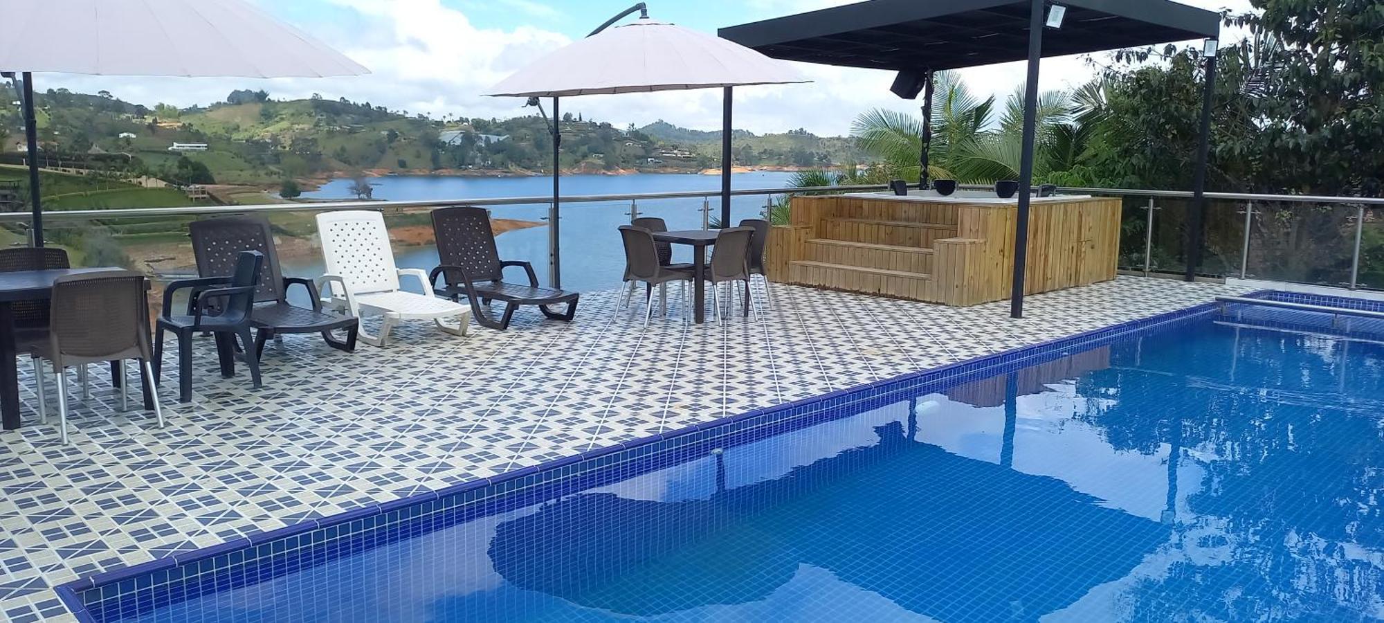 Hotel Mirador Cielo Blue El Penol  外观 照片