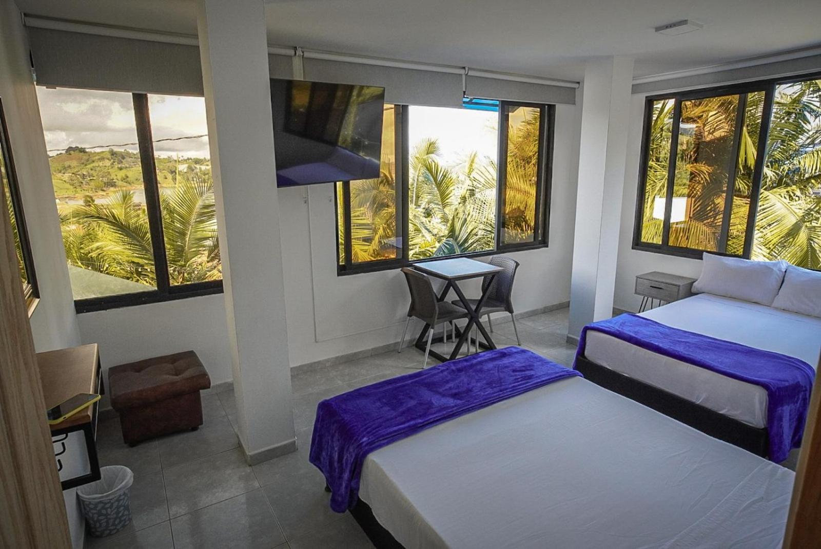 Hotel Mirador Cielo Blue El Penol  外观 照片