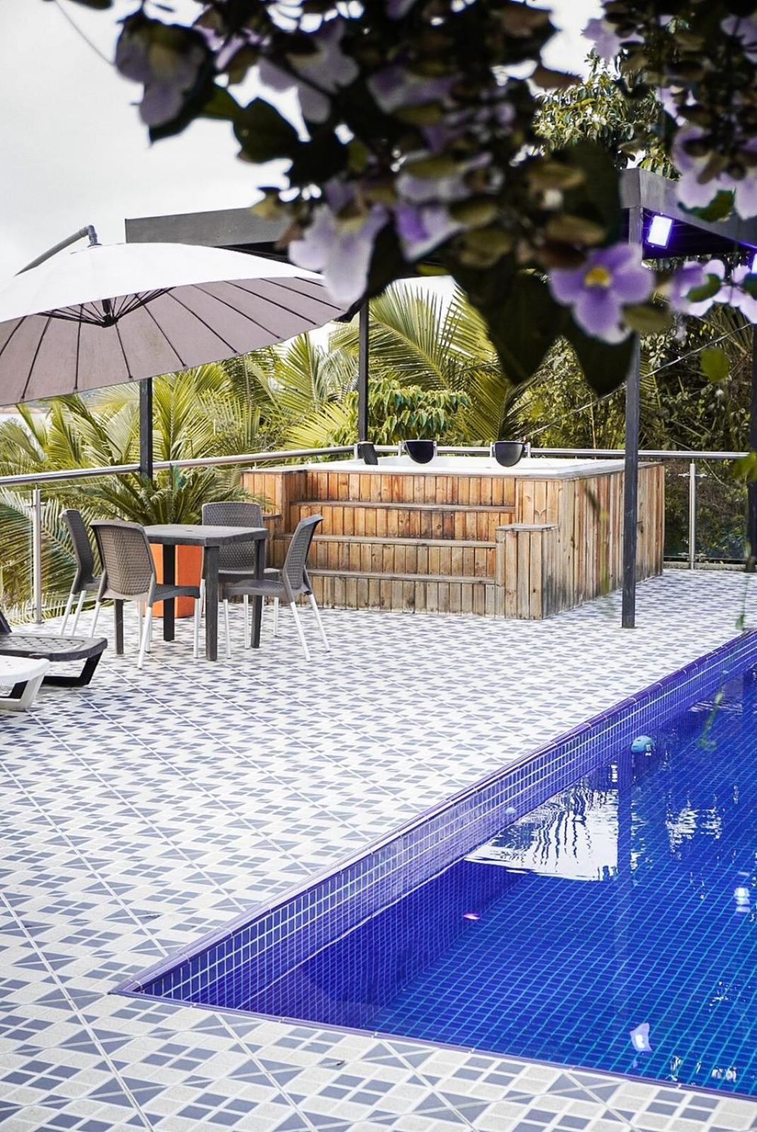 Hotel Mirador Cielo Blue El Penol  外观 照片