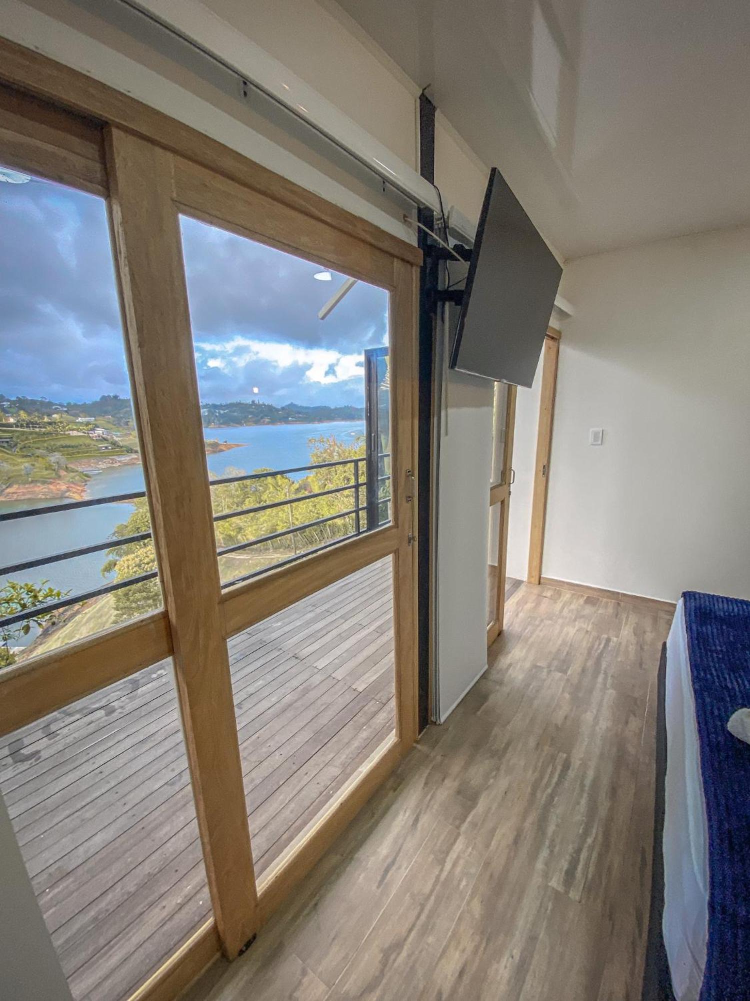 Hotel Mirador Cielo Blue El Penol  外观 照片